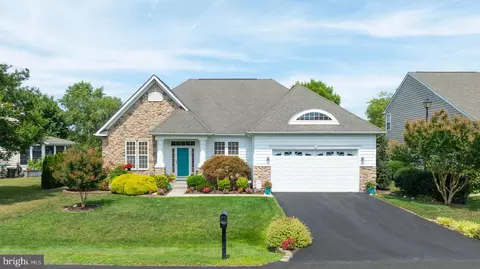4 Edisto Ct, Ocean View, DE 19970