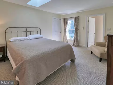 Bedroom - 34 Blackpool Rd, Rehoboth Beach, DE 19971 photo 4 of 7