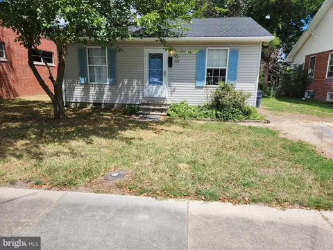 103 E Grove St, Delmar, DE 19940