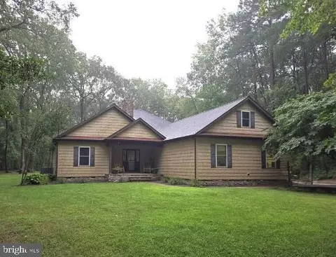 6322 Owls Nest Rd, Seaford, DE 19973