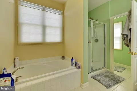 Bath - 34437 Hudson Rd, Laurel, DE 19956 photo 2 of 2