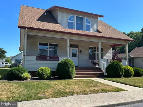 15 Avondale Dr, Ocean View, DE 19970