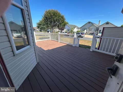 Exterior - 15 Avondale Dr, Ocean View, DE 19970 photo 7 of 9