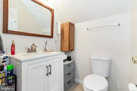 Bath - 13 Duory Cir, Milton, DE 19968 photo 2 of 3