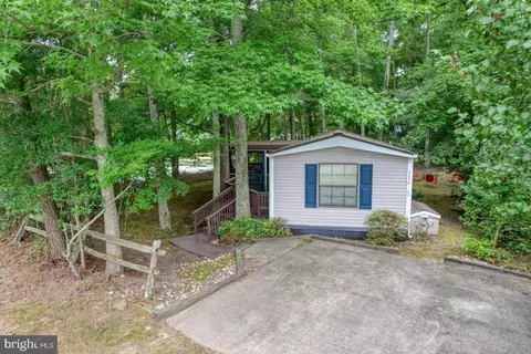 21218 K St #37492, Rehoboth Beach, DE 19971