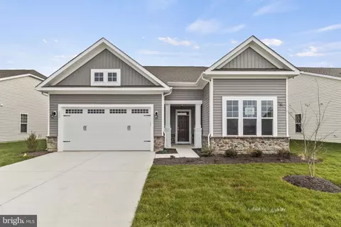 302 Heritage Shores Cir, Bridgeville, DE 19933