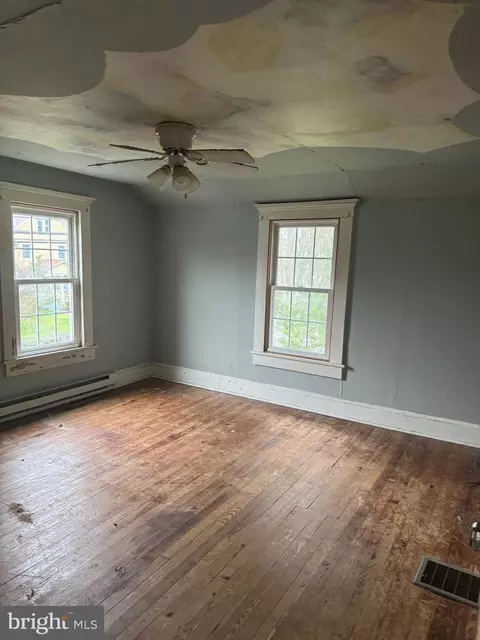 Other - 711 Chestnut St, Milton, DE 19968 photo 2 of 3