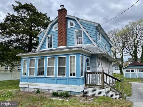 711 Chestnut St, Milton, DE 19968