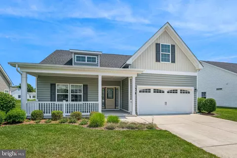 7 Frankenberry Dr, Georgetown, DE 19947