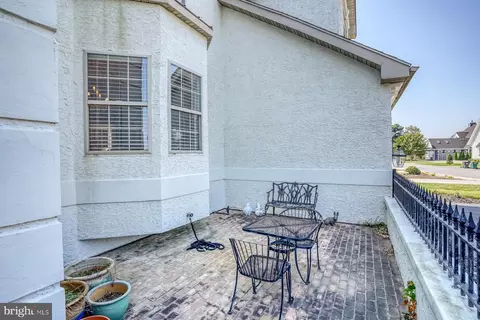 Exterior - 140 E Side Dr, Rehoboth Beach, DE 19971 photo 5 of 8