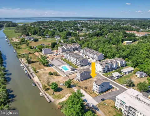 20394 Blue Point Dr #2, Rehoboth Beach, DE 19971