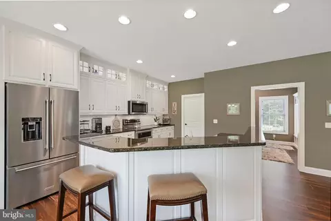 Kitchen - 6475 Pleasant Dr, Laurel, DE 19956 photo 1 of 4