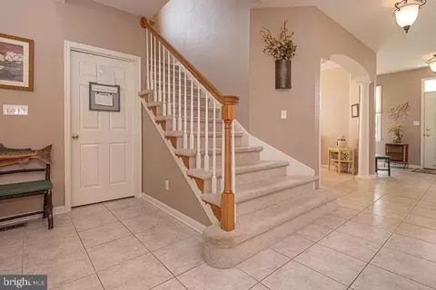 Entry Way - 32 Willow Oak Ave, Ocean View, DE 19970 photo 8 of 11