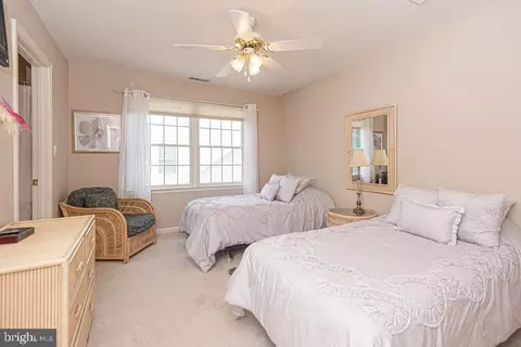 Bedroom - 32 Willow Oak Ave, Ocean View, DE 19970 photo 1 of 9