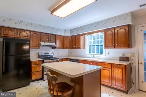 Kitchen - 9 Fairway East Dr, Georgetown, DE 19947 photo 1 of 5