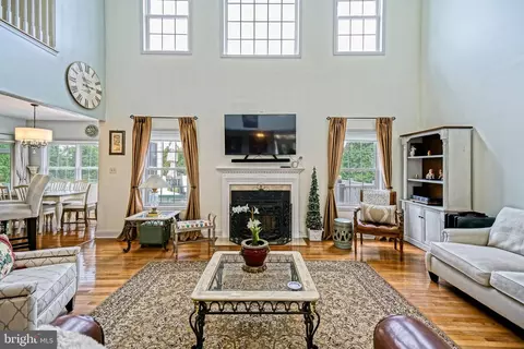 Living - 24963 Prestwick Dr, Milton, DE 19968 photo 1 of 1