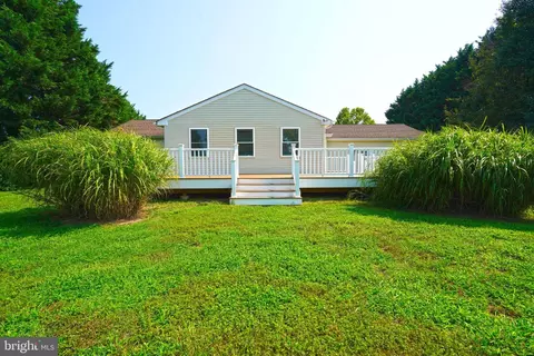 Exterior - 132 Creek Dr, Milton, DE 19968 photo 8 of 8
