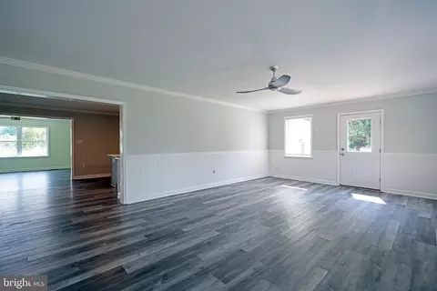 Living - 132 Creek Dr, Milton, DE 19968 photo 10 of 12