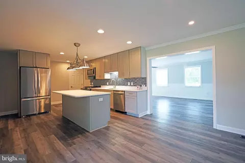 Kitchen - 132 Creek Dr, Milton, DE 19968 photo 1 of 8