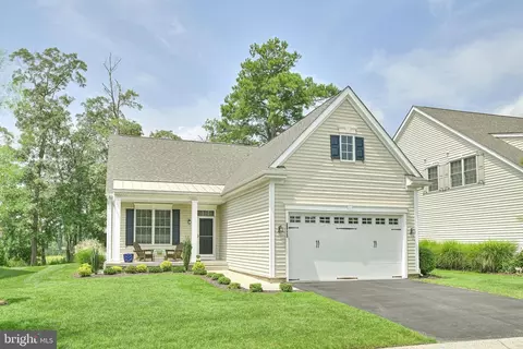 36492 Warwick Dr #13, Rehoboth Beach, DE 19971