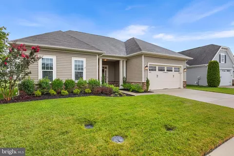 141 Champions Dr, Bridgeville, DE 19933
