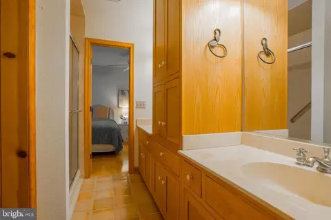 Bath - 653 Bethany Loop, Bethany Beach, DE 19930 photo 6 of 7