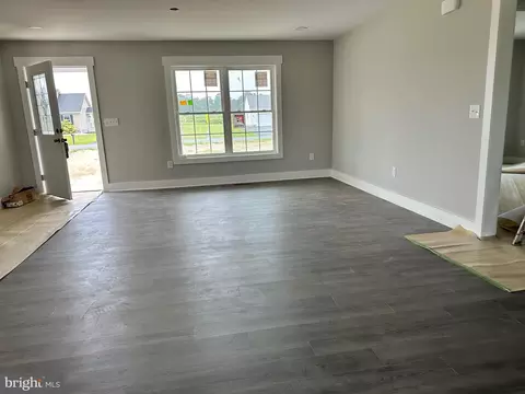 Living - 33055 Old Hickory Rd, Laurel, DE 19956 photo 1 of 1