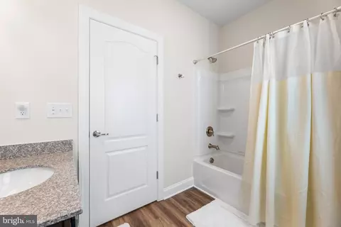 Bath - 29579 Ashland Dr, Milton, DE 19968 photo 2 of 2