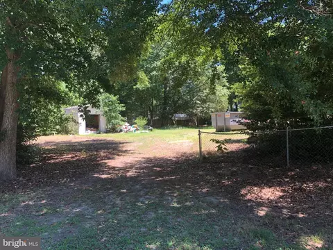 23669 1st St, Seaford, DE 19973