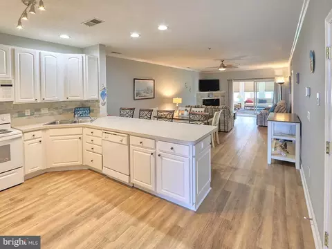 34363 Summerlyn Dr #203, Lewes, DE 19958