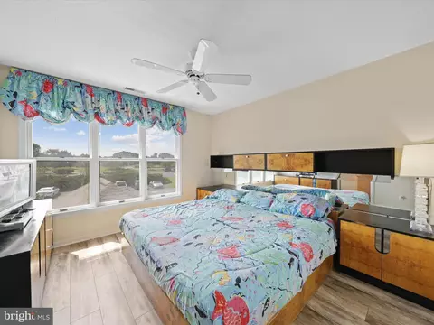 Bedroom - 30470 Shore Ln #4, Ocean View, DE 19970 photo 5 of 7