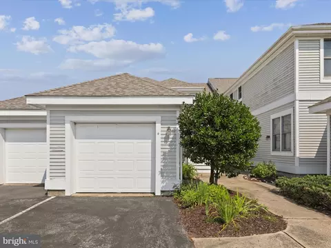 Exterior - 30470 Shore Ln #4, Ocean View, DE 19970 photo 2 of 2