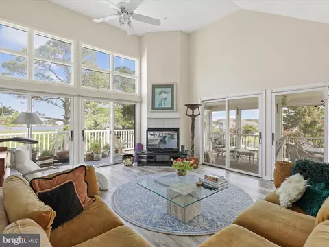 Living - 30470 Shore Ln #4, Ocean View, DE 19970 photo 1 of 3