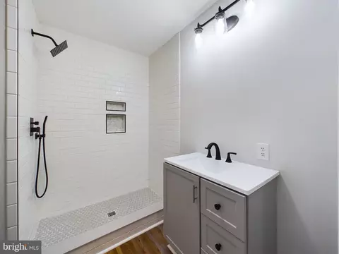Bath - 11139 Laurel Rd, Laurel, DE 19956 photo 1 of 4