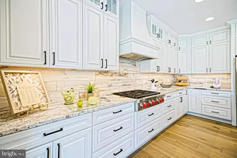 Kitchen - 152 E Side Dr, Rehoboth Beach, DE 19971 photo 6 of 9