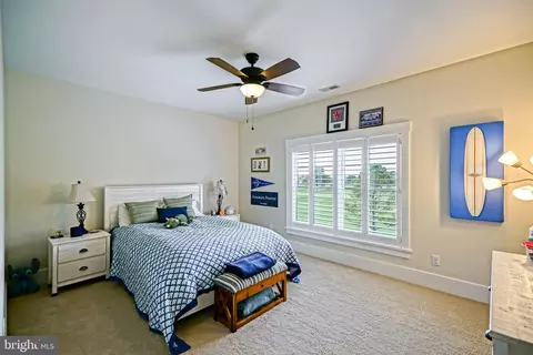 Bedroom - 152 E Side Dr, Rehoboth Beach, DE 19971 photo 8 of 10