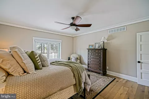 Bedroom - 152 E Side Dr, Rehoboth Beach, DE 19971 photo 2 of 10