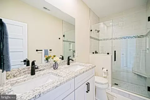 Bath - 152 E Side Dr, Rehoboth Beach, DE 19971 photo 6 of 7