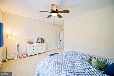 Bedroom - 152 E Side Dr, Rehoboth Beach, DE 19971 photo 9 of 10