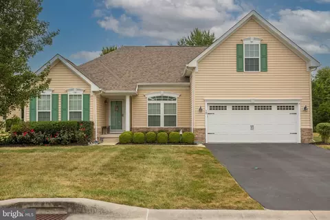 10 Fairway Dr, Ocean View, DE 19970
