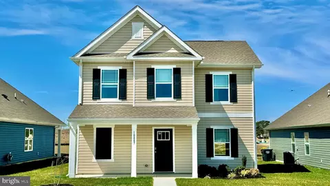 906 S Walnut St, Milford, DE 19963