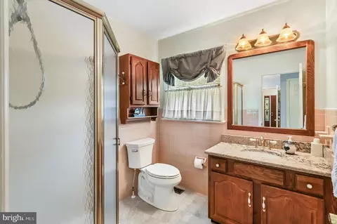 Bath - 9685 Walnut Dr, Seaford, DE 19973 photo 1 of 3