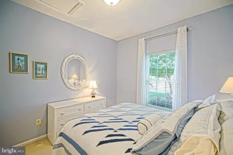Bedroom - 33094 E Light Dr, Lewes, DE 19958 photo 6 of 17