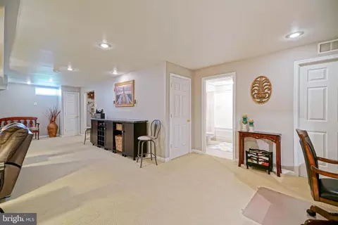 Entry Way - 33094 E Light Dr, Lewes, DE 19958 photo 6 of 8