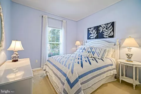 Bedroom - 33094 E Light Dr, Lewes, DE 19958 photo 5 of 17