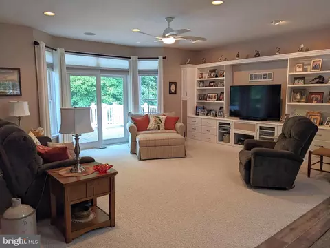 132 Meadow Dr, Seaford, DE 19973 photo 17