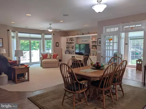 132 Meadow Dr, Seaford, DE 19973 photo 21