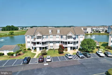 30397 Pavilion Dr #11-3, Ocean View, DE 19970