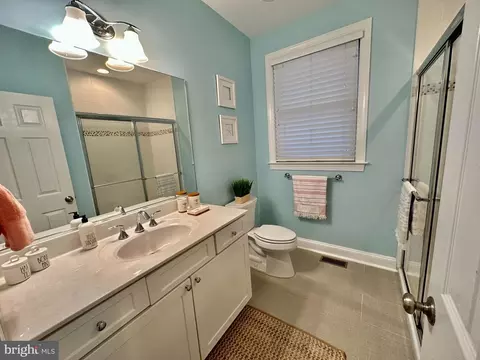 Bath - 215 2nd St, Bethany Beach, DE 19930 photo 5 of 10