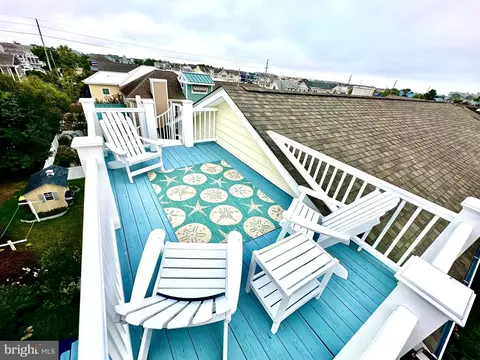 Exterior - 215 2nd St, Bethany Beach, DE 19930 photo 14 of 17